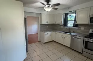 108 Forestdale Ave, Fairborn, OH 45324 - Photo 6