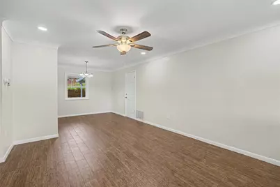 832 Stewville Drive, Vandalia, OH 45377 - Photo 6