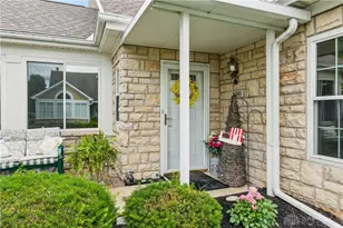 2690 Prestwick Village Cir, Springfield, OH 45503 - Photo 6