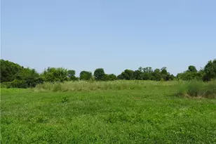 8180 Dog Leg Rd, Butler Twp, OH 45414 - Photo 16