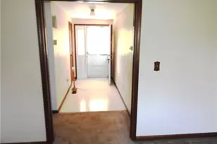 8180 Dog Leg Rd, Butler Twp, OH 45414 - Photo 8