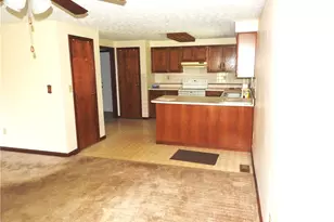 8180 Dog Leg Rd, Butler Twp, OH 45414 - Photo 4