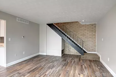 306 Chadwick Place, Fairborn, OH 45324 - Photo 4