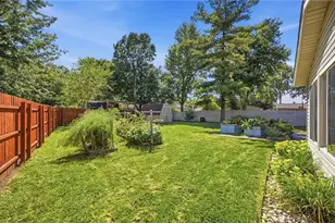 300 Woodlawn Dr, Tipp City, OH 45371 - Photo 30