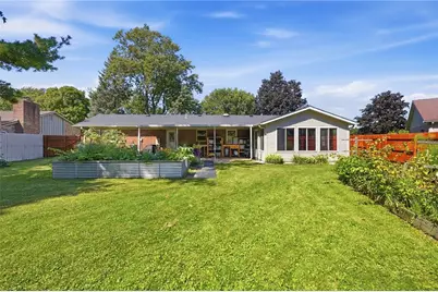 300 Woodlawn Drive, Tipp City, OH 45371 - Photo 28