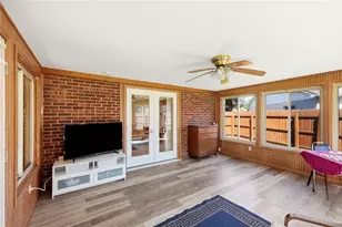 300 Woodlawn Dr, Tipp City, OH 45371 - Photo 26