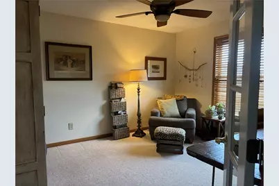 924 Orville Way, Xenia, OH 45385 - Photo 6