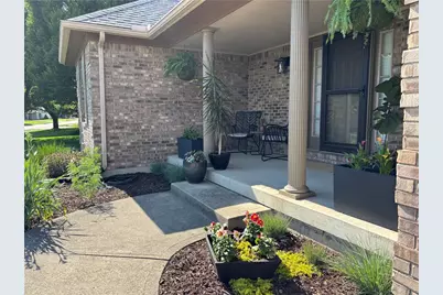 924 Orville Way, Xenia, OH 45385 - Photo 2