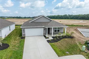 305 Lightfoot Ct, New Carlisle, OH 45344 - Photo 1