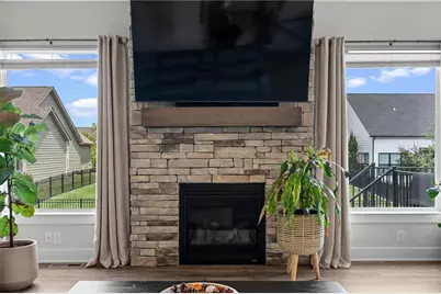 1124 Petrus Court, Clear Creek Township, OH 45458 - Photo 10