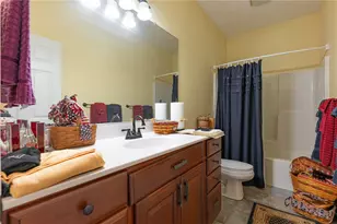 909 Hickory Trail Dr, Wilmington, OH 45177 - Photo 26