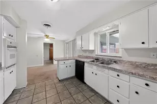 5101 Durwood Rd, Dayton, OH 45429 - Photo 10