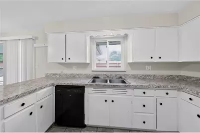 5101 Durwood Road, Dayton, OH 45429 - Photo 8