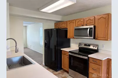 6309 Ashley Meadows Court, Huber Heights, OH 45424 - Photo 8