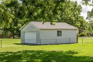 433 Kent Rd, Tipp City, OH 45371 - Photo 36