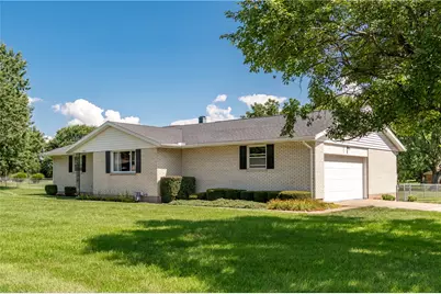 433 Kent Road, Tipp City, OH 45371 - Photo 2
