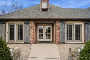 1574 Vicki Ln, Clear Creek Township, OH 45036 - Photo 4