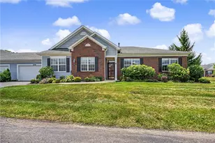 2714 Cedarbrook Way, Beavercreek, OH 45431 - Photo 2
