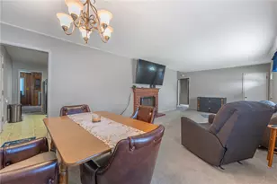 4067 Vinita Dr, Kettering, OH 45429 - Photo 4