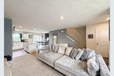 1912 Amelia Way, Moraine, OH 45439 - Photo 4