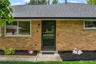 9191 Stephanie St, Centerville, OH 45458 - Photo 4