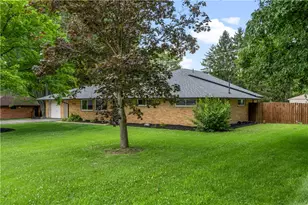 9191 Stephanie St, Centerville, OH 45458 - Photo 2