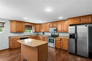 9191 Stephanie St, Centerville, OH 45458 - Photo 16