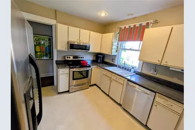 306 Telford Avenue, Oakwood, OH 45419 - Photo 10