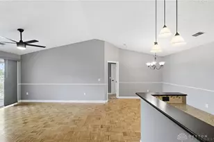 610 Carrington Pl, Loveland, OH 45140 - Photo 10
