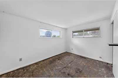 2196 Owendale Drive, West Carrollton, OH 45439 - Photo 14