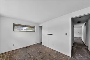 2196 Owendale Dr, West Carrollton, OH 45439 - Photo 16
