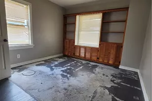445 E Siebenthaler Ave, Dayton, OH 45405 - Photo 8