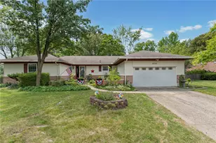 6501 Rangeview Dr, Dayton, OH 45415 - Photo 1