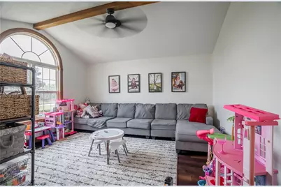 815 W Eva Circle, Springfield Twp, OH 45504 - Photo 10