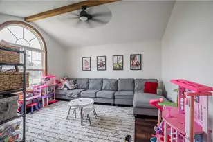815 W Eva Cir, Springfield Twp, OH 45504 - Photo 10
