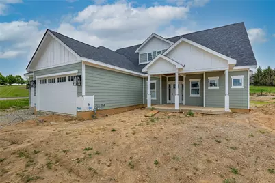 913 Wright Cycle Boulevard, Xenia, OH 45385 - Photo 2