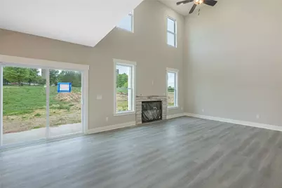 913 Wright Cycle Boulevard, Xenia, OH 45385 - Photo 8