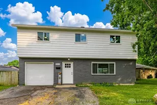 340 S Elm St, West Carrollton, OH 45449 - Photo 1