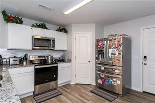 823 Marshall Dr, Xenia, OH 45385 - Photo 6