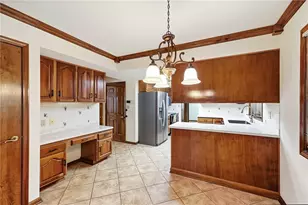 2281 Vienna Pkwy, Miami Township, OH 45459 - Photo 12