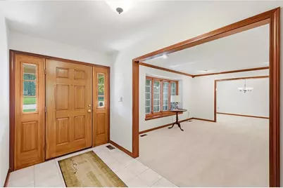 2281 Vienna Parkway, Miami Township, OH 45459 - Photo 4