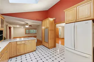 760 Selma Rd, Dayton, OH 45429 - Photo 12
