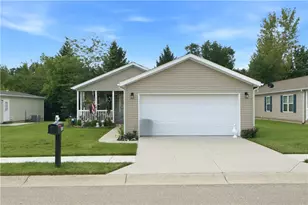 424 Park Hills Crossing, Fairborn, OH 45324 - Photo 2