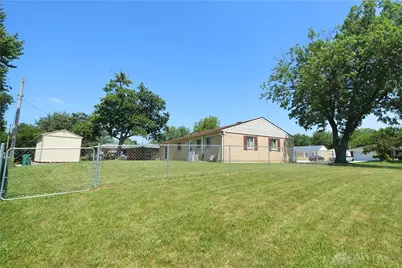 7342 Belle Plain Drive, Huber Heights, OH 45424 - Photo 18