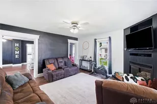 102 W Pike St, Christiansburg, OH 45389 - Photo 16