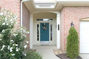 630 Carrick Dr, Washington Twp, OH 45458 - Photo 4