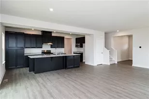 4335 Windflower Dr, Tipp City, OH 45371 - Photo 10
