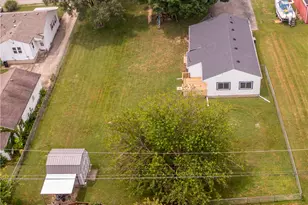 117 S Orchard St, Brookville, OH 45309 - Photo 2