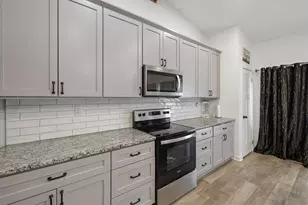 693 Waldsmith Way, Vandalia, OH 45377 - Photo 6