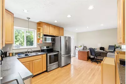 10 Fairway Drive, Springboro, OH 45066 - Photo 6